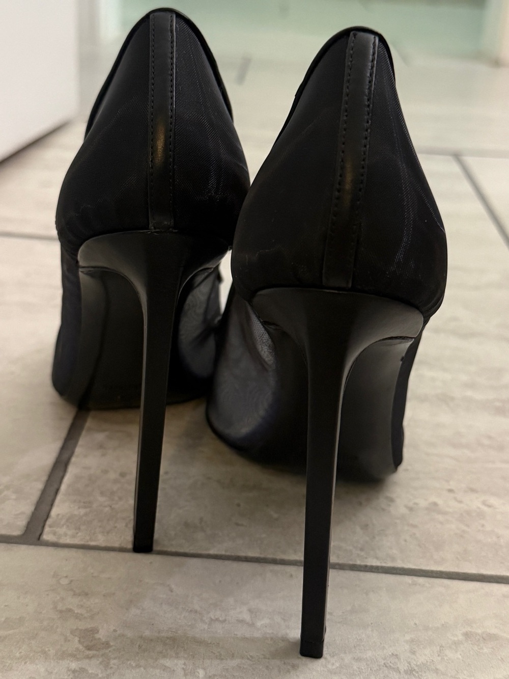 Tom Ford Black Pointed Toe Pumps with Metallic Blue Cap Toe - Picture 4 of 11